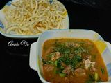 Bò kho mì giòn