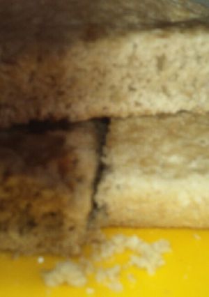Una foto de Bizcochuelo económico (sin tacc, bajo en azúcares)