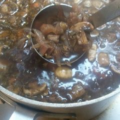 A picture of Beef Burgundy Soup.