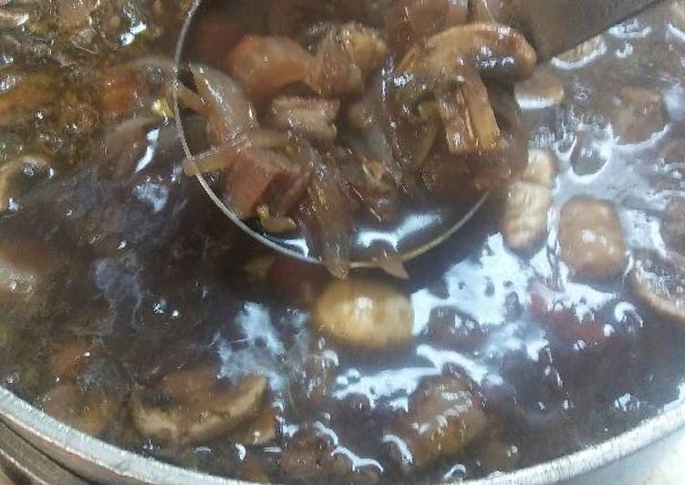 My Grandma Love This Beef Burgundy Soup