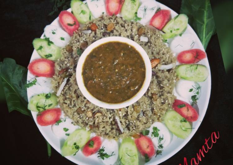 Sindhi Sai bhaji with Tehri(sweet jagerry rice)