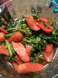 Jembak tumis sosizz..