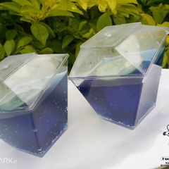 A picture of Blue Hawaiii.