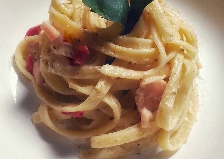 Cara Gampang Menyiapkan Fettucini carbonara, Enak