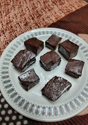 A picture of Easy Condensed Milk and Cocoa Truffles.