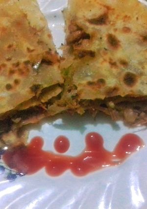 A picture of Stuffed Gosht Parantha.