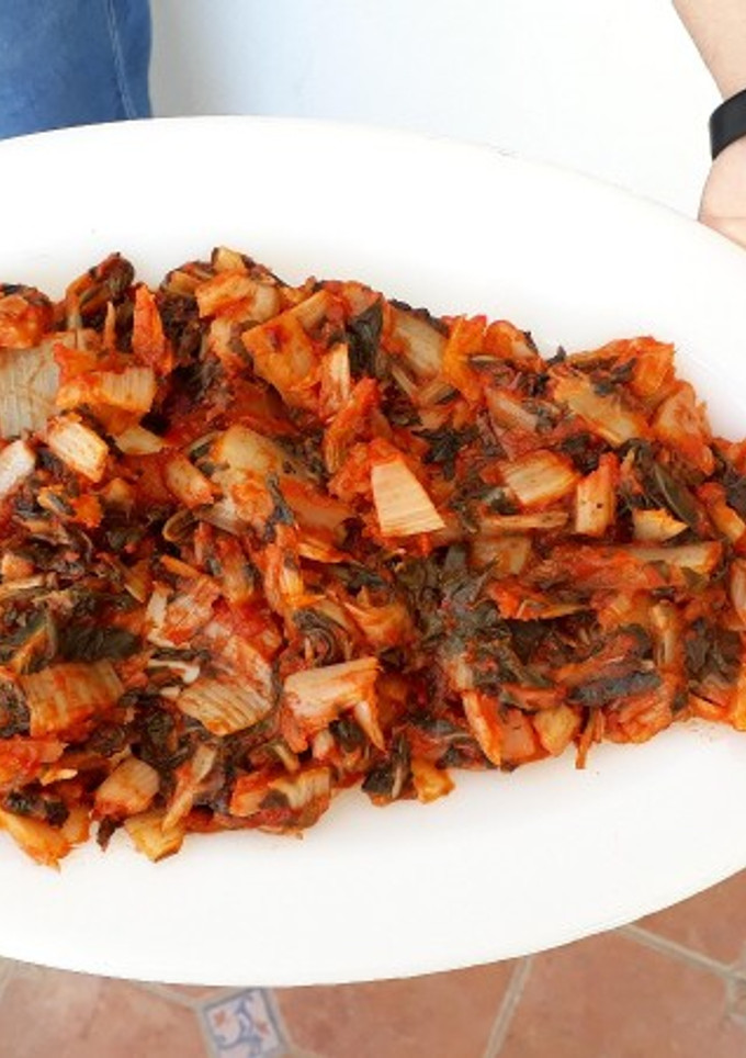 Una foto de Acelgas con tomate