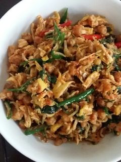 Foto resep Ayam suwir daun kemangi