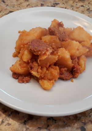 Una foto de Papas a la riojana