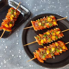 A picture of Cheesy Pasta Sticks.