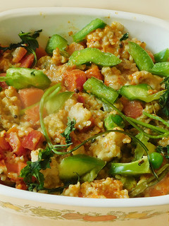 கதம்பம் சோறு (Kathambam soru recipe in tamil) செய்முறை முக்கிய புகைப்படம்