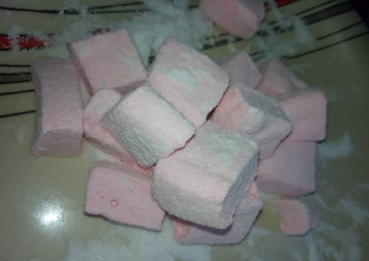 Homemade marshmallow