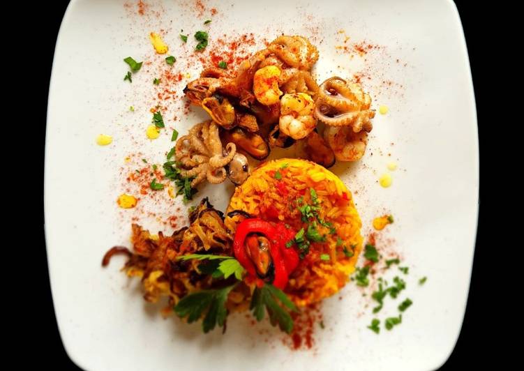 Paella con intervención