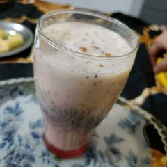 A picture of Muskmelon smoothie.