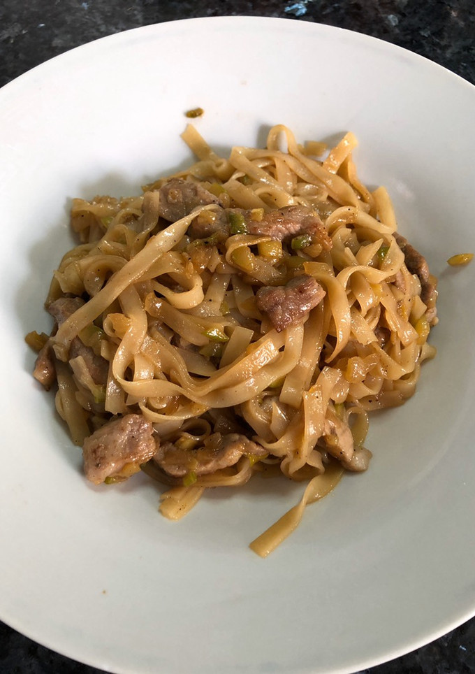 Una foto de Noodles de arroz con secreto
