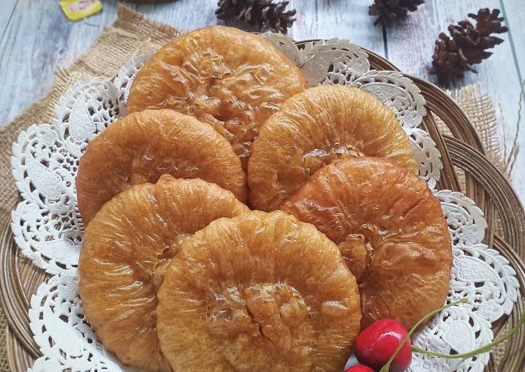 267. Kue Cucur