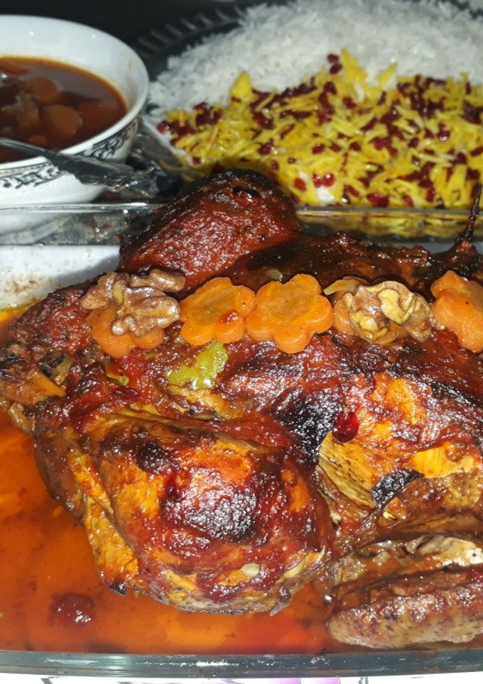 عکسی از دستور مرغ شکم پر