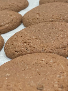 A picture of Chocolate cookies.