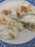 Cardos en salsa de almendra y bechamel