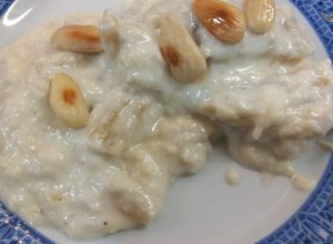 Una foto de Cardos en salsa de almendra y bechamel