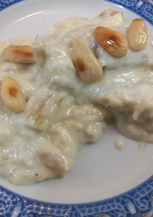 Una foto de Cardos en salsa de almendra y bechamel