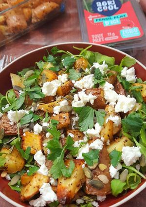 Une photo de Salade de pomme de terre au four