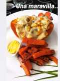 Calabacín relleno vegetariano con zanahorias salteadas