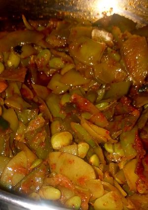 સુરતી પાપડી નું શાક (Surti Papdi Shak Recipe In Gujarati) રેસીપી મુખ્ય ફોટો