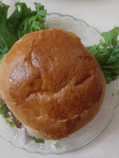 A picture of Aloo ka bun kebab.