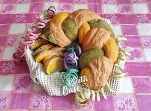 Foto di Treccia di Pane arcobaleno