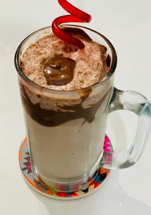 A picture of Chocolate shake from chocolate chip ice-cream.