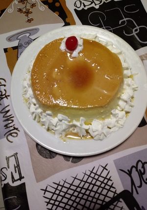 Una foto de Flan napolitano en la olla gm g