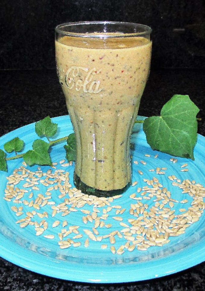 Una foto de Batido con polen de abejas y semillas