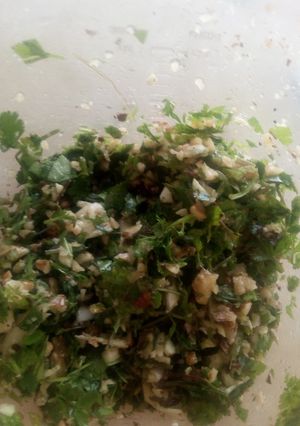 Una foto de Pesto de nuez y cilantro   ☺️💯😊😊