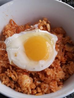 韓國人親自教學-韓式泡菜炒飯 的食譜成品照片