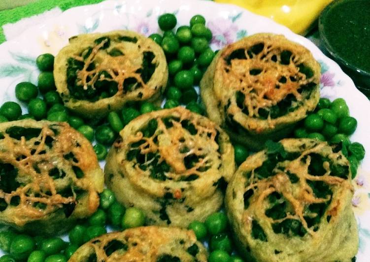 Simple Way to Make Favorite Potato And Peas Pinwheel Snacks