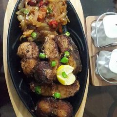 A picture of Fried fish.