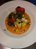 Merluzzo con salsa all'astice e spiedino vegetariano