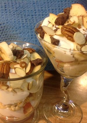 Una foto de Parfait de yogurt con frutas