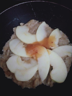 Una foto de Tortitas de manzana sin gluten