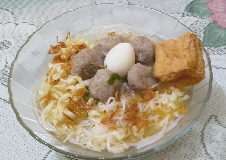 Mie bakso ala bunda