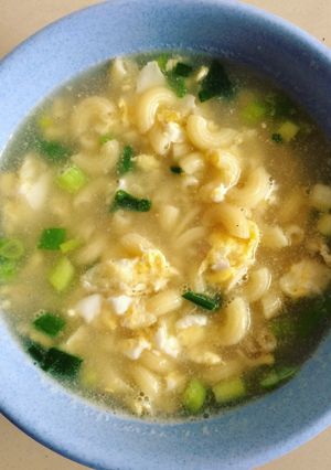 Foto resep Makaroni Telur Kuah untuk anak