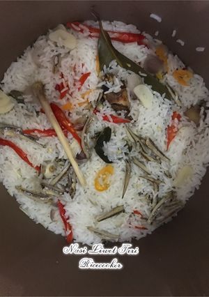 Foto resep Nasi Liwet Teri Ricecooker