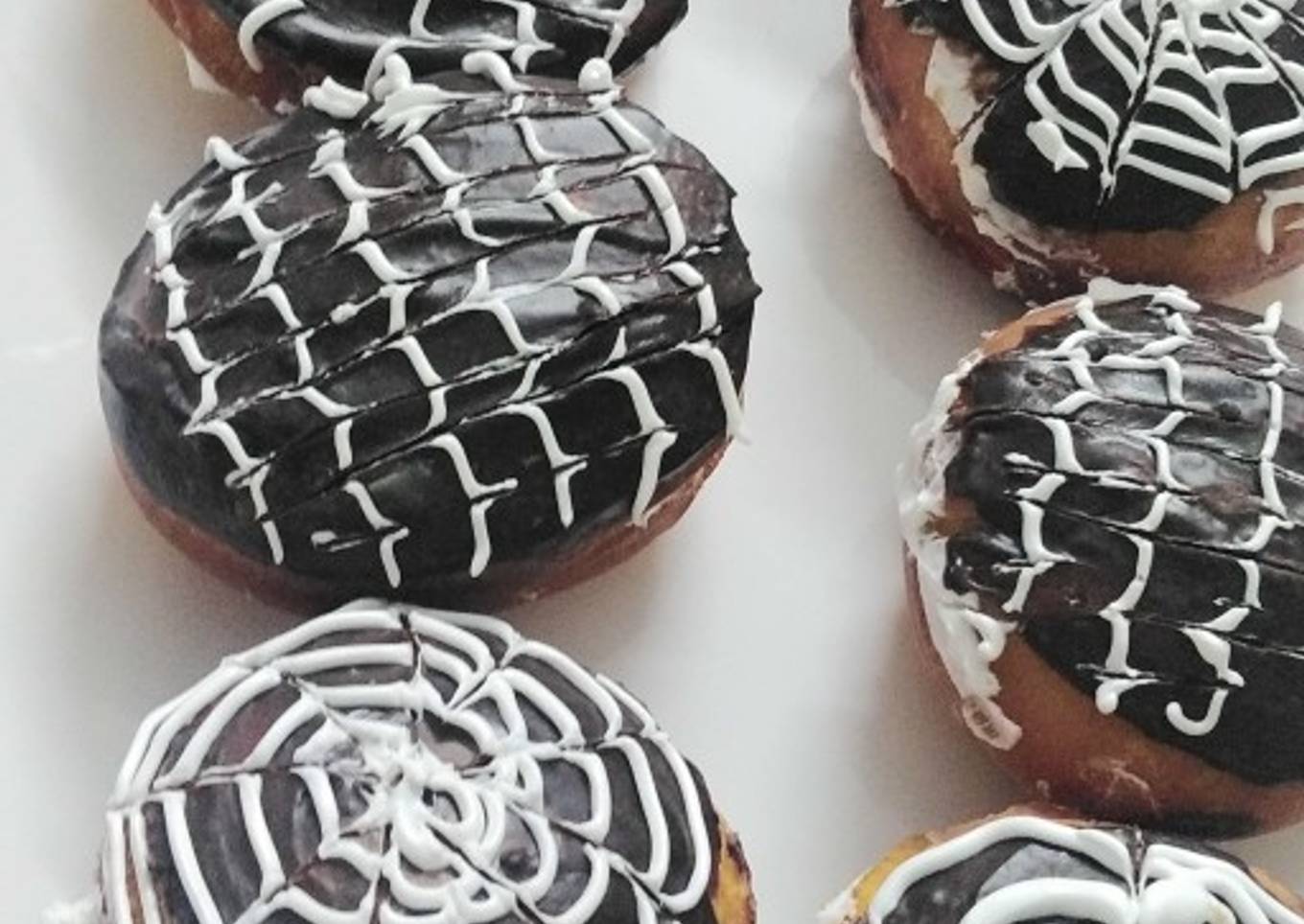 Donut with vanilla frosting