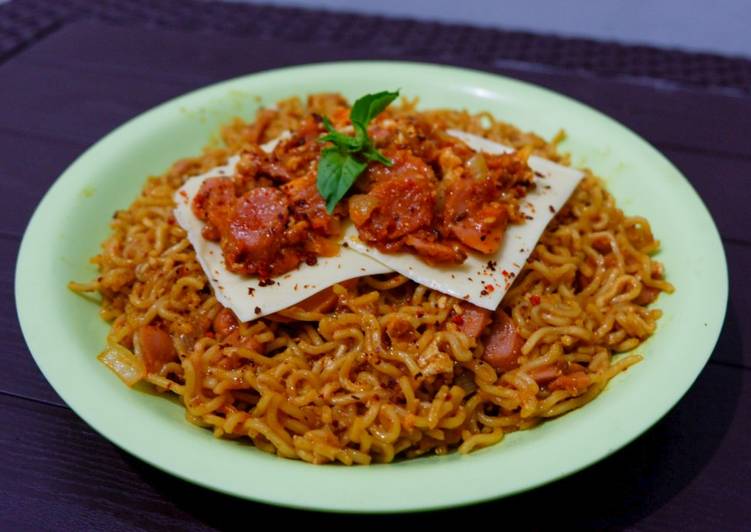 Resep Kreasi mie indomie bolognese pedas oleh nelaini 