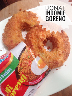 Foto resep Donat Indomie Goreng