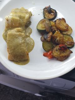 Una foto de Bacalao con salsa alvariño