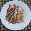 Ensalada de tomate, espárragos, boquerones en vinagre y pepinillos 😋😋😋😛😛