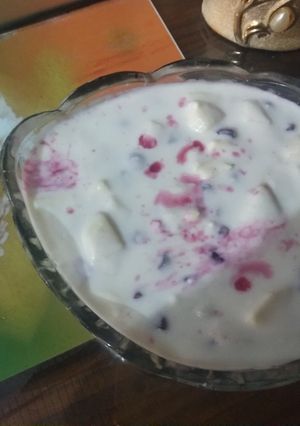 A picture of Pineapple Raita.