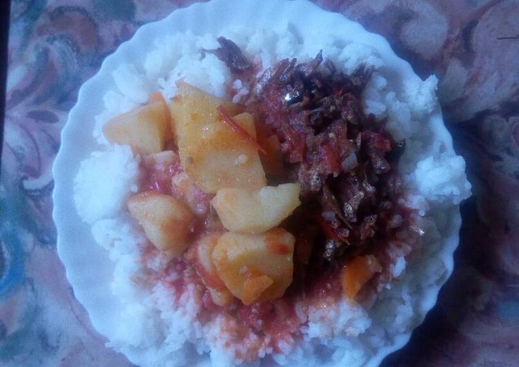 White rice, omena and tomato and potato soup